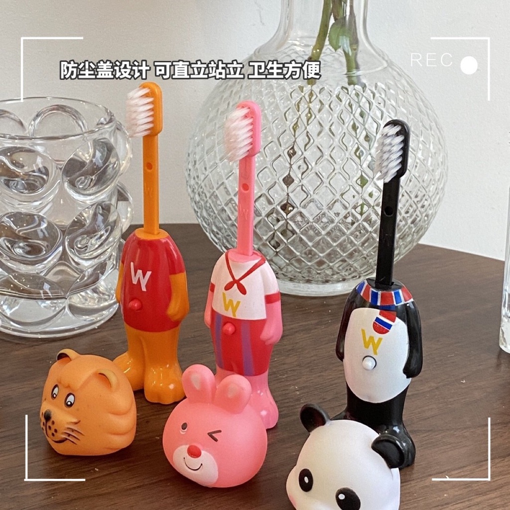 Bàn Chải Đánh Răng Mềm 3D Kiểu Hoạt Hình Chống Bụi Cho Bé