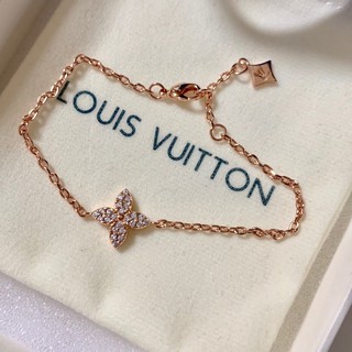 Vòng Đeo Tay Bằng Đồng Hiệu Louis Vuitton Kiểu Dáng Sang Trọng