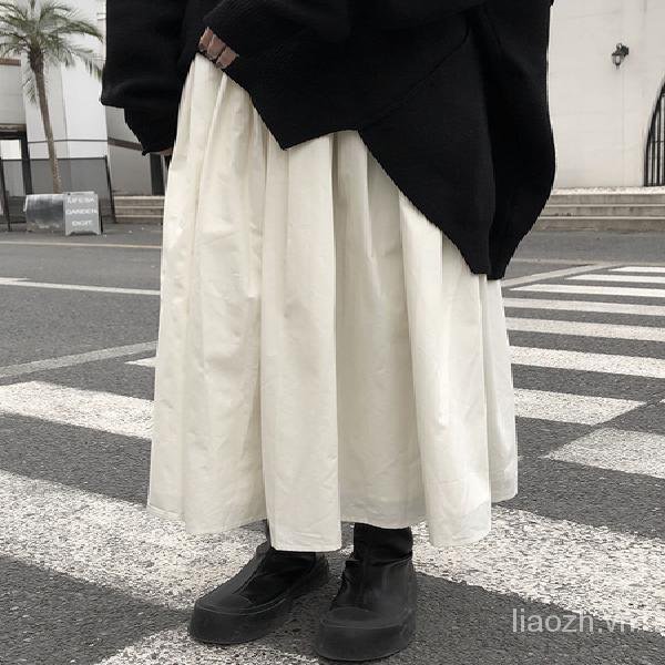 Chân Váy Đen Cạp Cao Phong Cách Nhật Bản Thời Trang Thu Đông 2021 | BigBuy360 - bigbuy360.vn