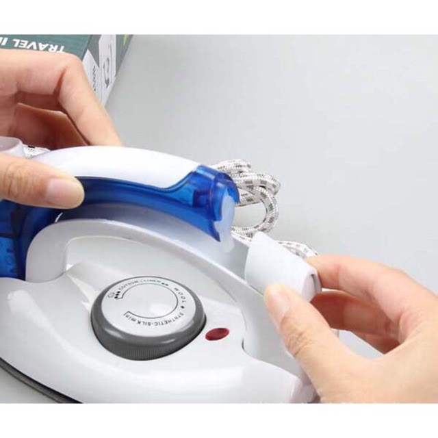 BÀN LÀ HƠI NƯỚC MINI DU LỊCH TRAVEL IRON_ BẢO HÀNH 12 THÁNG .