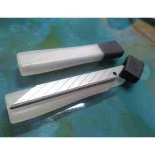 Lưỡi dao góc xéo 30 độ khía nhỏ tiết kiệm hơn