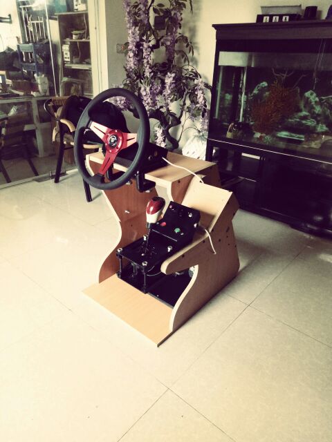 Bộ vô lăng học lái xe nguội