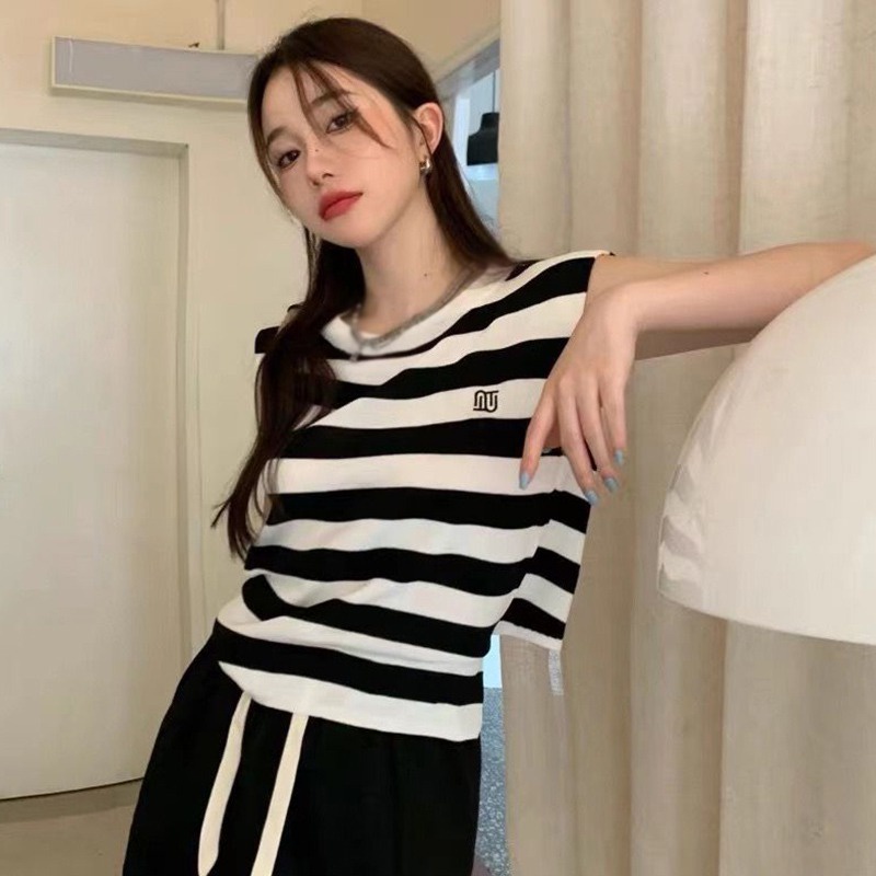 Áo Dệt Kim Sát Nách Hở Vai Quyến Rũ Thời Trang Phong Cách Hàn Quốc