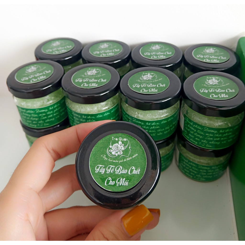 TẨY TẾ BÀO CHẾT CHO MÔI (HANDMADE)