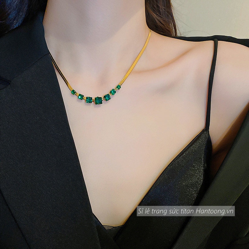 Vòng cổ titan nữ không gỉ thiết kế đính đá pha lê cao cấp lấp lánh thời trang sang trọng