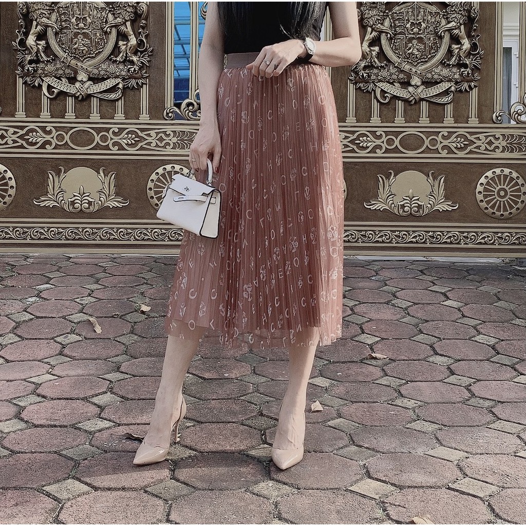 Chân Váy Xếp Ly Dáng Dài Họa Tiết Độc Đáo 2 Lớp Cao Cấp Freeship, Chân váy Voan Dài Thời Trang Đi Biển 2 Màu Mới 2021 | BigBuy360 - bigbuy360.vn