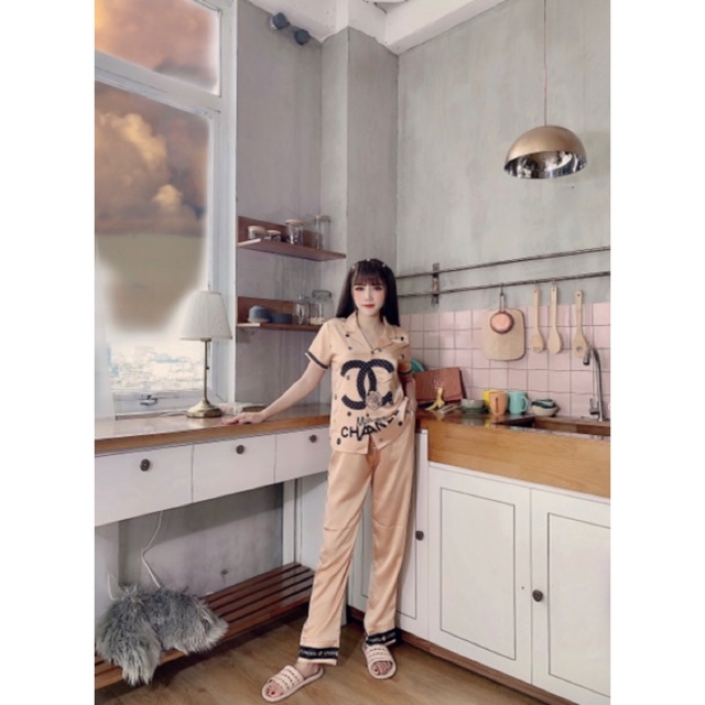 Bộ ngủ lụa in 3D cao cấp tay cộc quần dài
