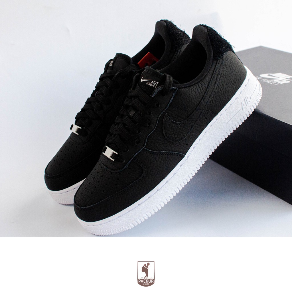 Giày Nike Air Force 1 07 Craft (Đen/Trắng) / CN2873-001