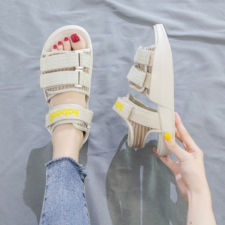 Sandal nữ Rebok