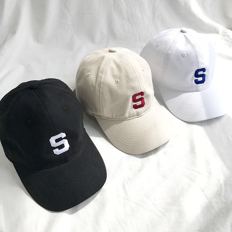 Mũ Lưỡi Trai Màu Trắng Đen In Chữ Phong Cách Đường Phố Hàn Quốc Dễ Phối Đồ 19032