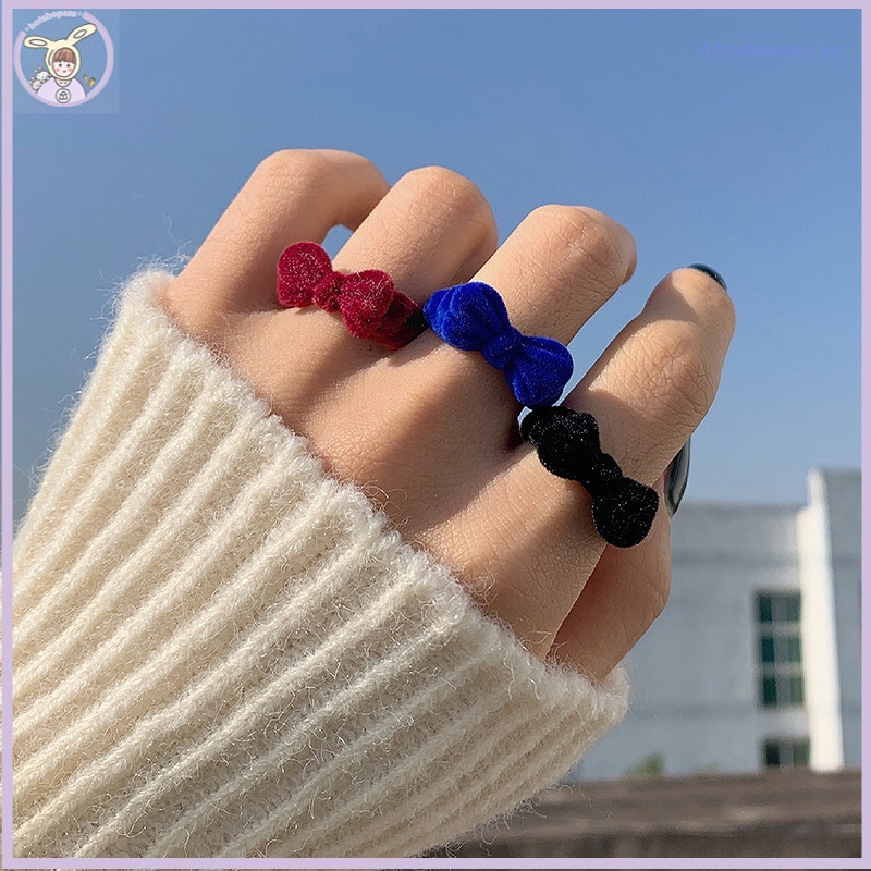 Hộp Đựng Trang Sức Hình Quả Dâu Đính Nơ Dễ Thương
