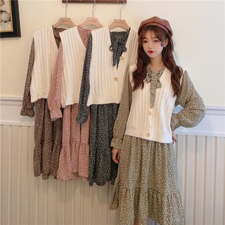 Set váy hoa nhí dài tay mùa thu thắt nơ điệu đà+ Áo len gile trẻ trung đáng yêu