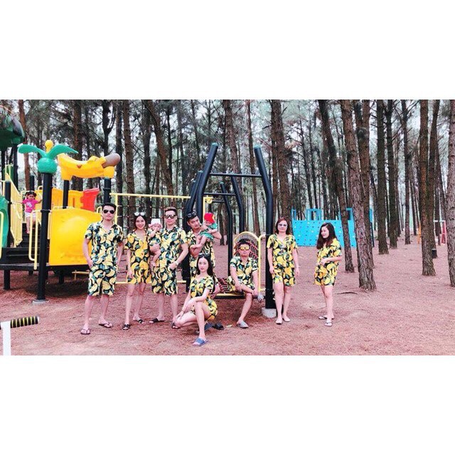 BỘ QUẦN ÁO HOA QUẢ ĐI BIỂN MÁT MẺ NAM NỮ G021 | BigBuy360 - bigbuy360.vn