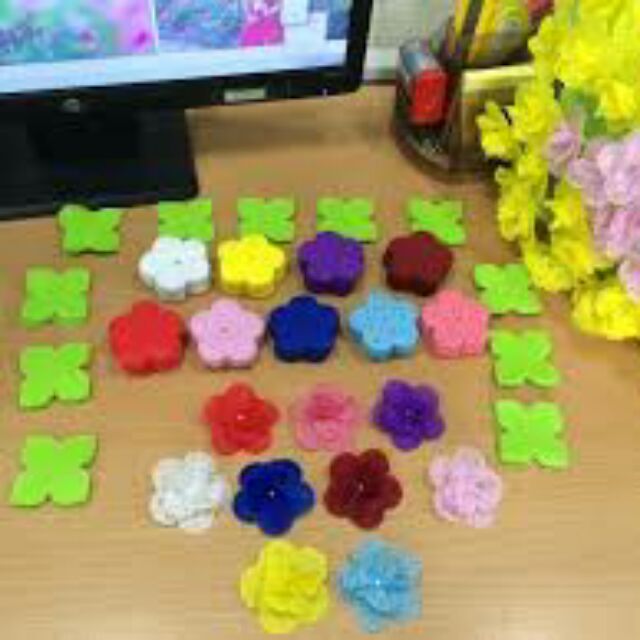 Combo 2 bộ nguyên liệu làm hoa gấm và hai chậu 96k