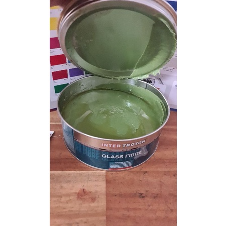 Trét sợ thủy tinh nhanh khô dùng trực tiếp lên tôn không cần lót sét Hi Lạp 1Kg