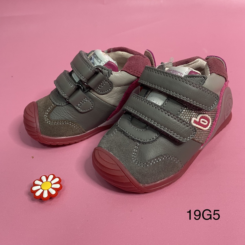(SIZE 9,5--10CM) XẢ SALE GIÀY GARVALIN SIZE 19 CHO BÉ KÈM HỘP (ĐỌC KĨ MÔ TẢ)