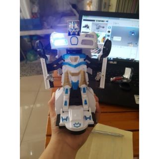 OTO BIẾN HÌNH ROBOT