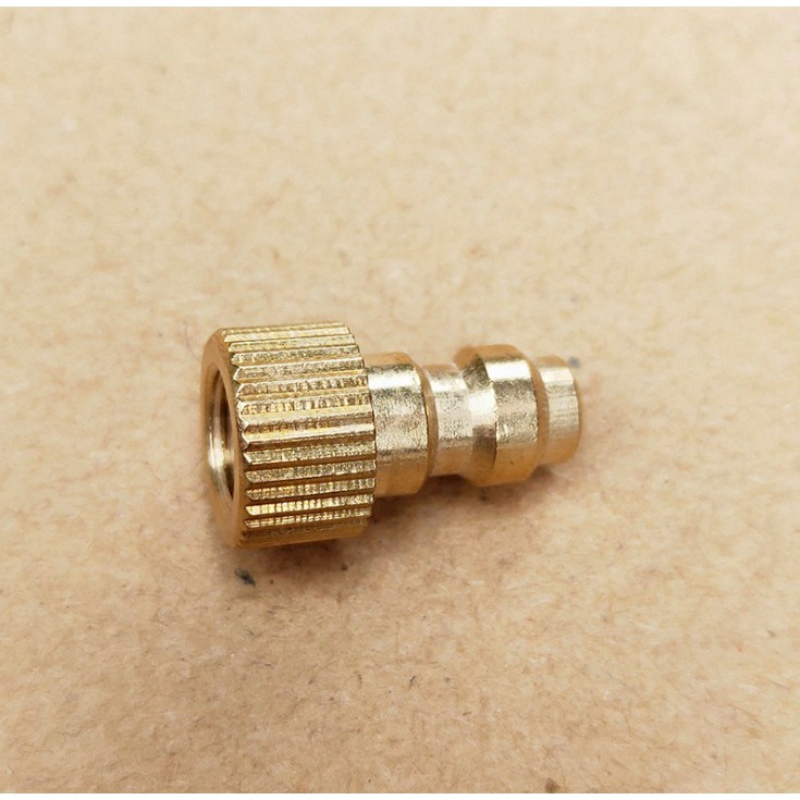 Đầu kết nối van của bơm cao áp , kết nối đầu lọc ẩm với van xe máy, ô tô, đầu chuyển đầu bơm cao áp để bơm xe.