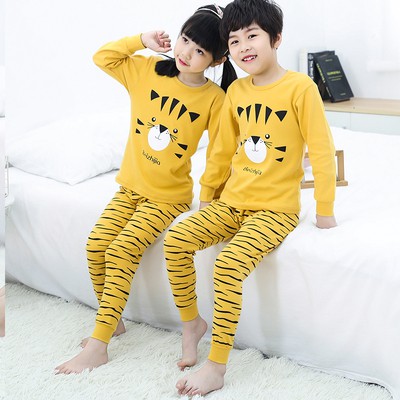 Bộ đồ ngủ cho bé gái từ 5 - 10 tuổi