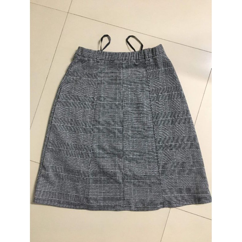 Thanh lý - Váy thun xuất xịn (size 38)