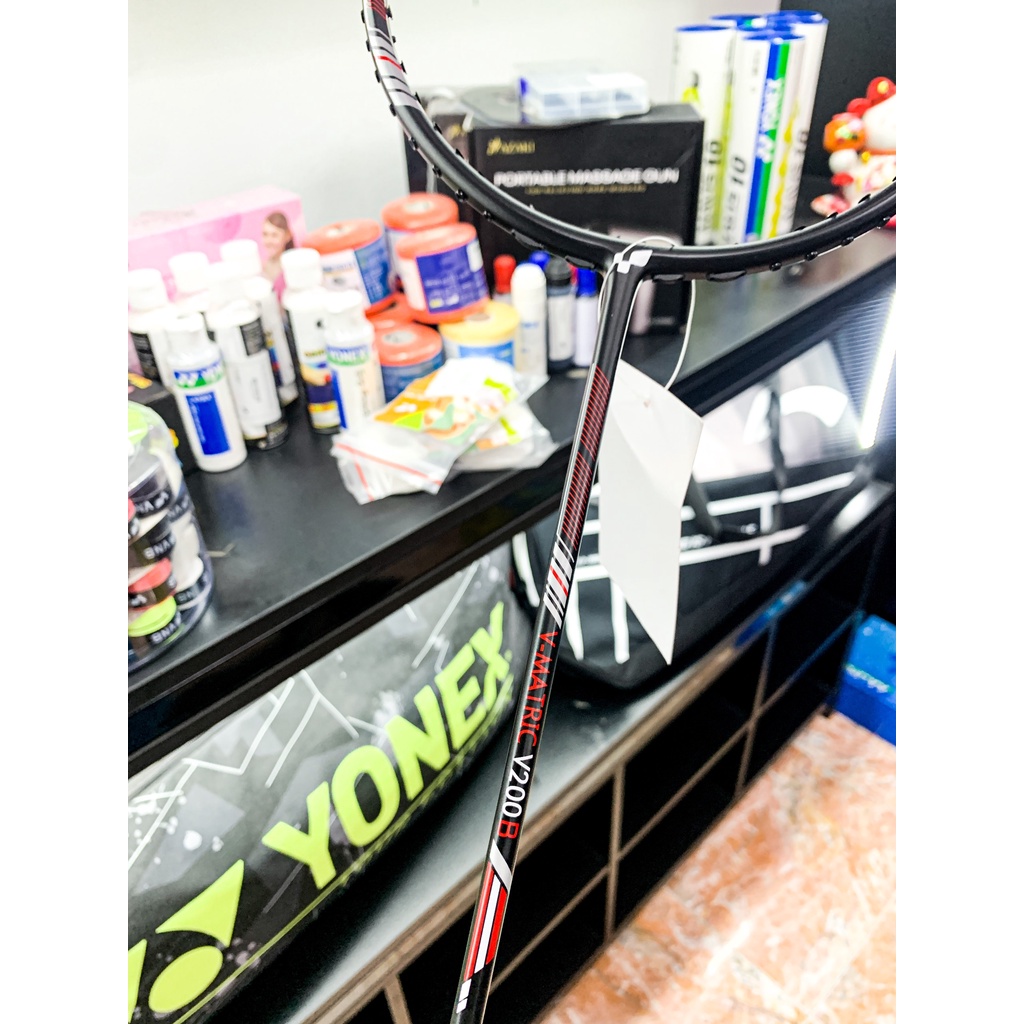 Vợt Cầu Lông VNB V200 Đỏ Chính Hãng Carbon siêu nhẹ