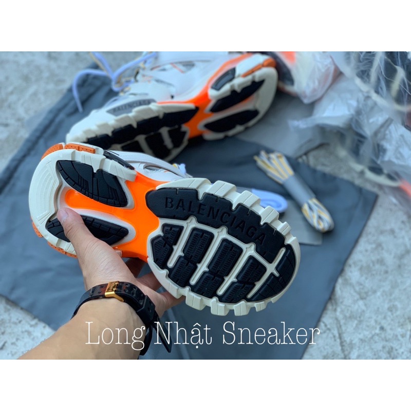 Giày Thể Thao Nam Nữ Giày Sneaker Track 3.0 Màu Trắng Cam