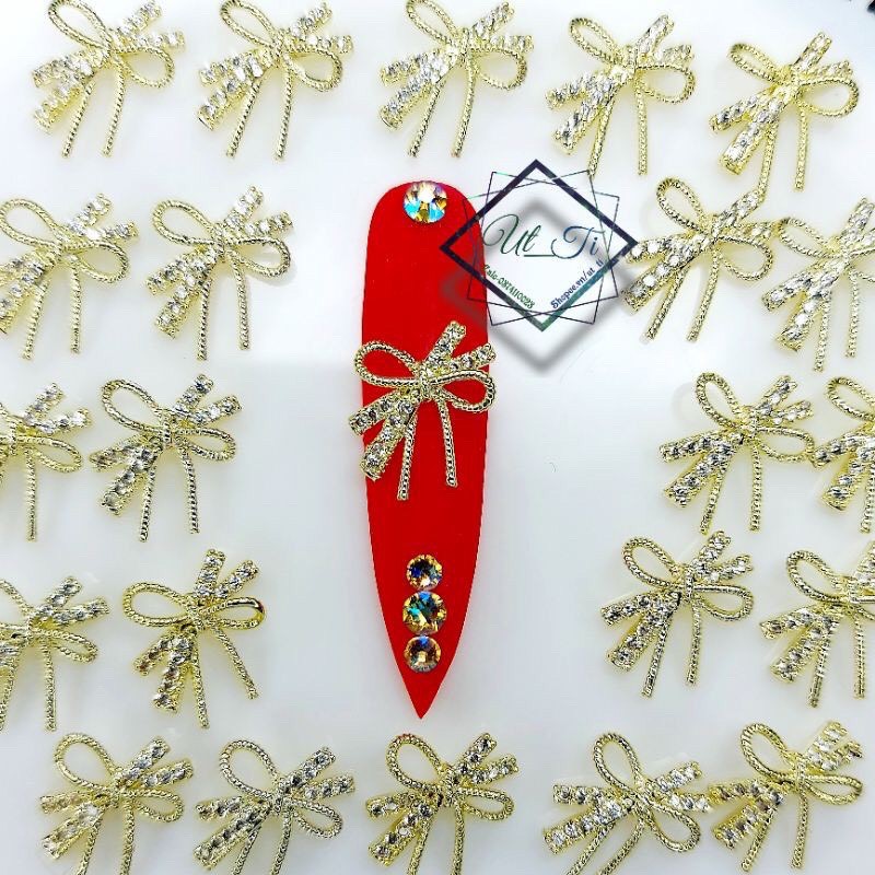 Nơ Quốc Dân hothit