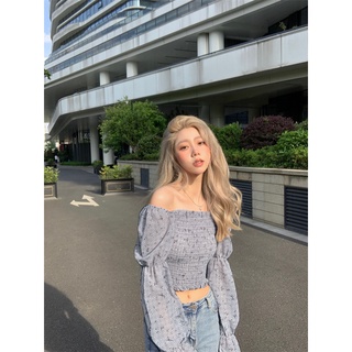 Áo trễ vai voan hoa nhí tay dài  Hàn Quốc dáng croptop