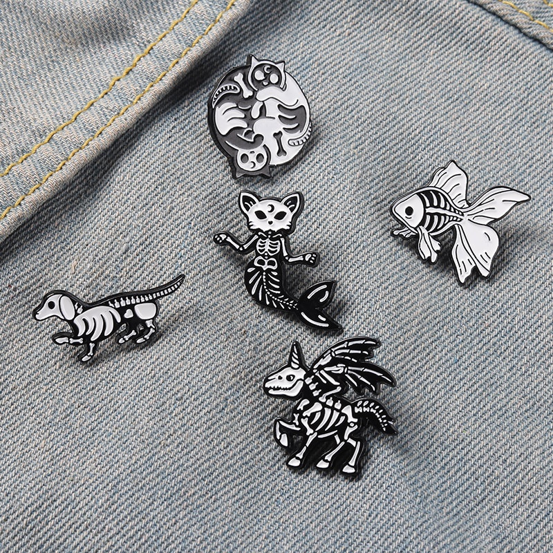 Pin cài áo chủ đề kinh dị tâm lý skeleton horror screaming darkness - GC112