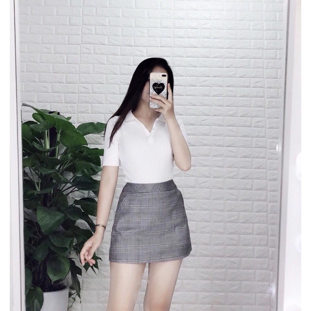 Chân Váy Chữ A 2 Màu Đen/Kẻ