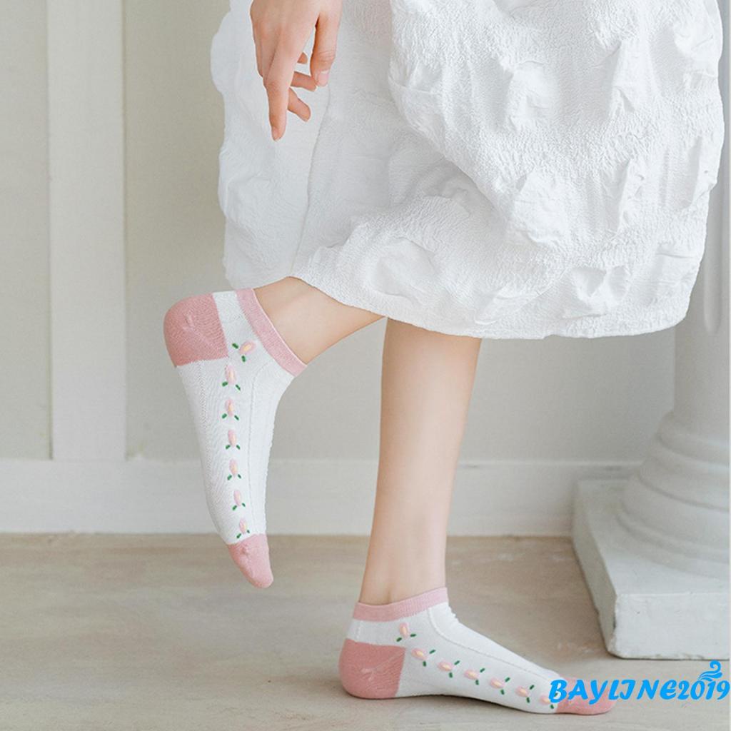 Vớ cotton cổ cao in họa tiết hoạt hình xinh xắn dành cho nữ