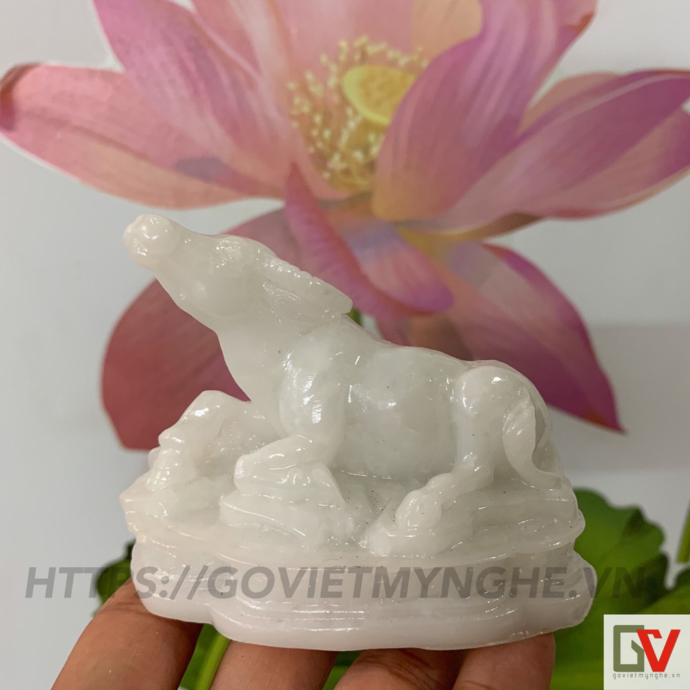 [Tượng con trâu] Tượng đá trang trí Trâu phong thủy - Chiều dài 10cm - Màu trắng đá non nước