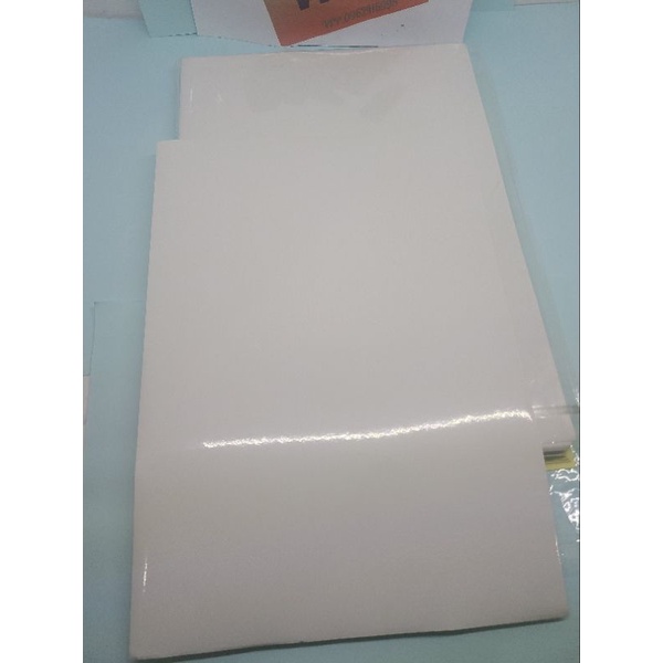 Giấy Decal đế vàng siêu bóng  hàng mới