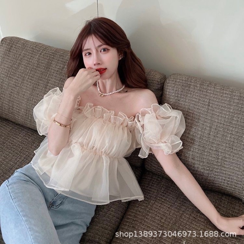 Áo croptop trễ vai tay bồng bánh bèo mùa hè 2 màu siêu cưng A1