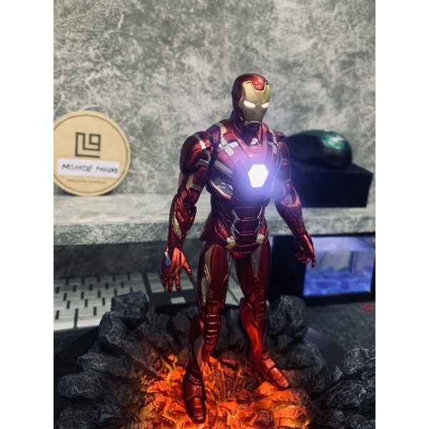 Mô hình đồ chơi Iron man người sắt mk46 mark 46, 7 inch (17cm) có đèn - zd toy Avenger