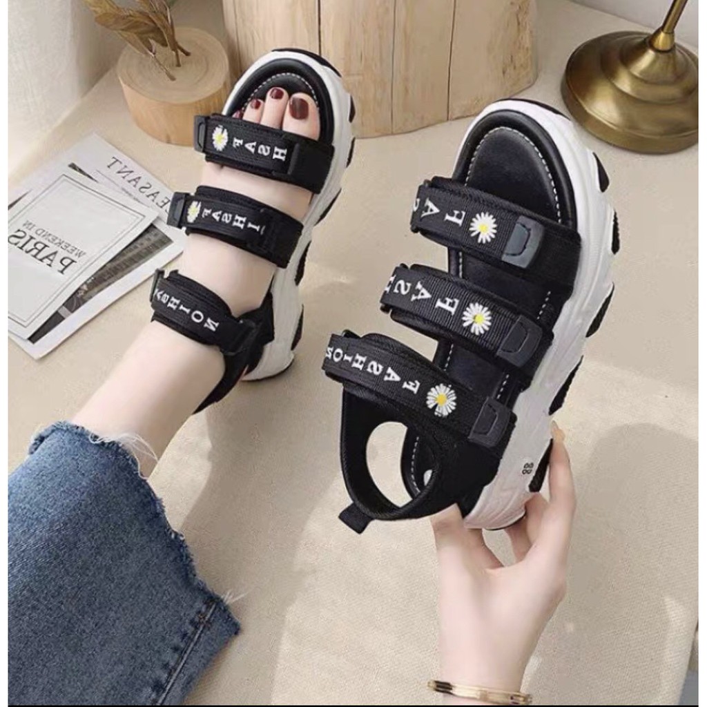 FREE SHIP Sandal nữ quai hậu quai dán học sinh / Dép quai hậu đi học mẫu mới gắn hoa cúc 3 màu cực xinh