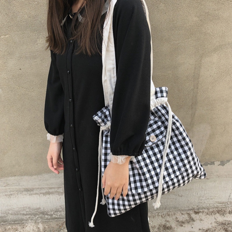 Túi Tote Đeo Vai Bằng Vải Bạt Sọc Caro Sức Chứa Lớn Có Dây Rút