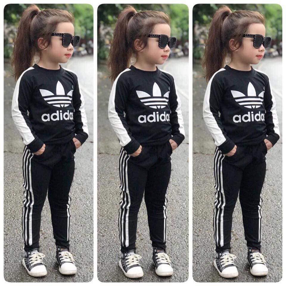 Set thể thao tay dài  Adidas bé gái