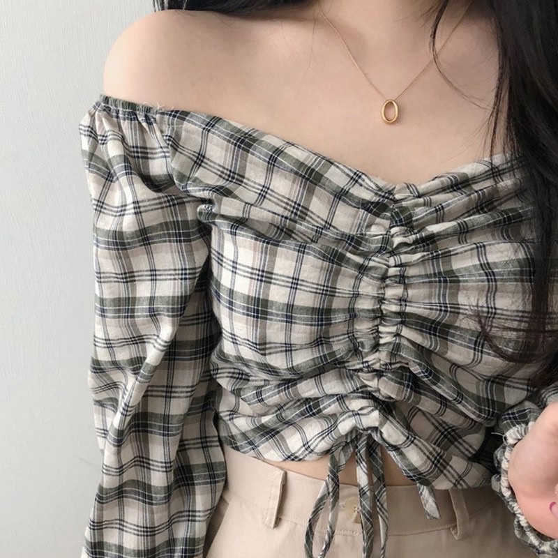 pass Áo trễ vai croptop caro tay lỡ