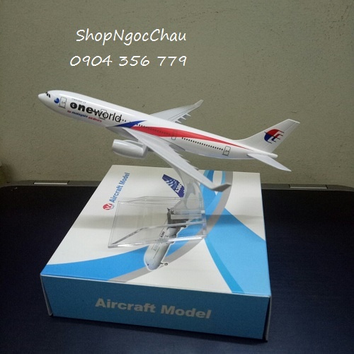 MÔ HÌNH MÁY BAY TĨNH B747 ONEWORLD MALAYSIA AIRLINES 16CM