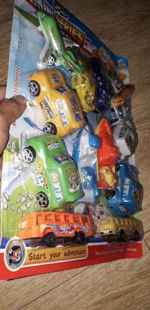 Set 12 mô hình xe tàu và máy bay bằng nhựa chạy chớn