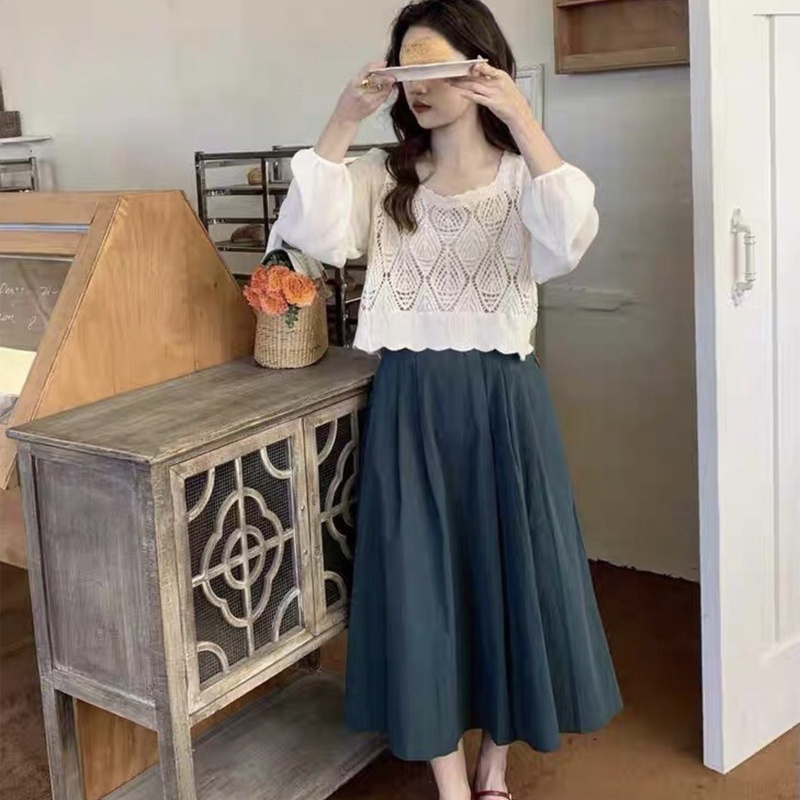 Áo Croptop Dệt Kim Vải Voan Tay Dài Phồng Cổ Vuông Màu Trơn Đính Kim Cương Giả Kiểu Pháp Cho Nữ