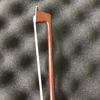 Vĩ Lục Lăng cho Violin Size 4/4