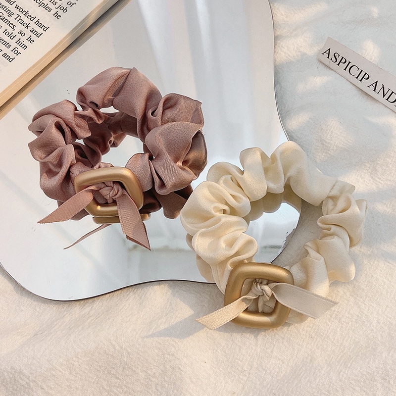 Dây Cột Tóc Cao Su Co Giãn Bọc Vải Satin Mềm 5 Màu Hình Vuông Kim Loại