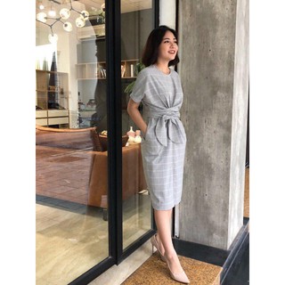 Đầm xoắn eo MNG VNXK