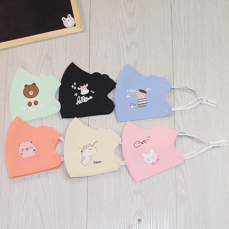 Khẩu Trang Cotton Mỏng Chống Bụi Thoáng Khí Họa Tiết Hoạt Hình Ba Chiều Có Thể Điều Chỉnh Cho Bé