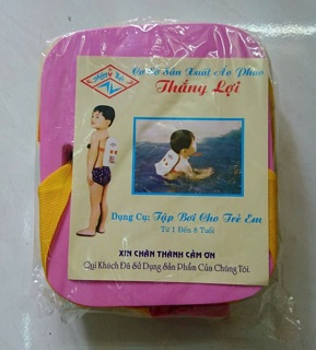 Phao lưng tập bơi cho bé