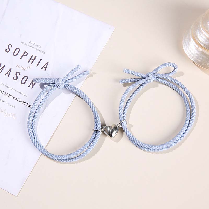 Set 2 vòng tay nam châm mặt hình trái tim cho cặp đôi