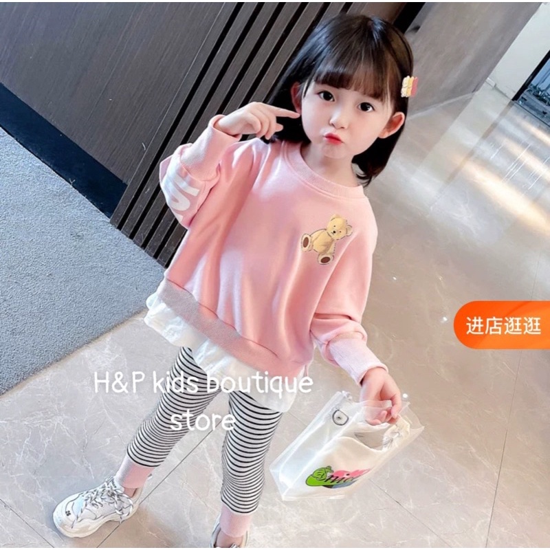 Set bộ dài tay bé gái giả váy, phối quần legging kẻ sọc cá tính Quần áo thu đông dài tay cho bé in gấu 1 2 3 4 5 6 tuổi