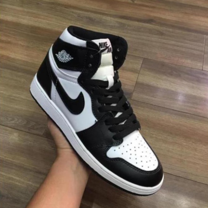 Giày JORDAN 1 PANDA Cao Cổ ⚡️FULL BOX BILL⚡️ Giày 𝐉𝐨𝐝𝐚𝐧 JD1 Đen Trắng Cổ Cao, High Panda Trẻ Trung Nam Nữ 2021 | BigBuy360 - bigbuy360.vn